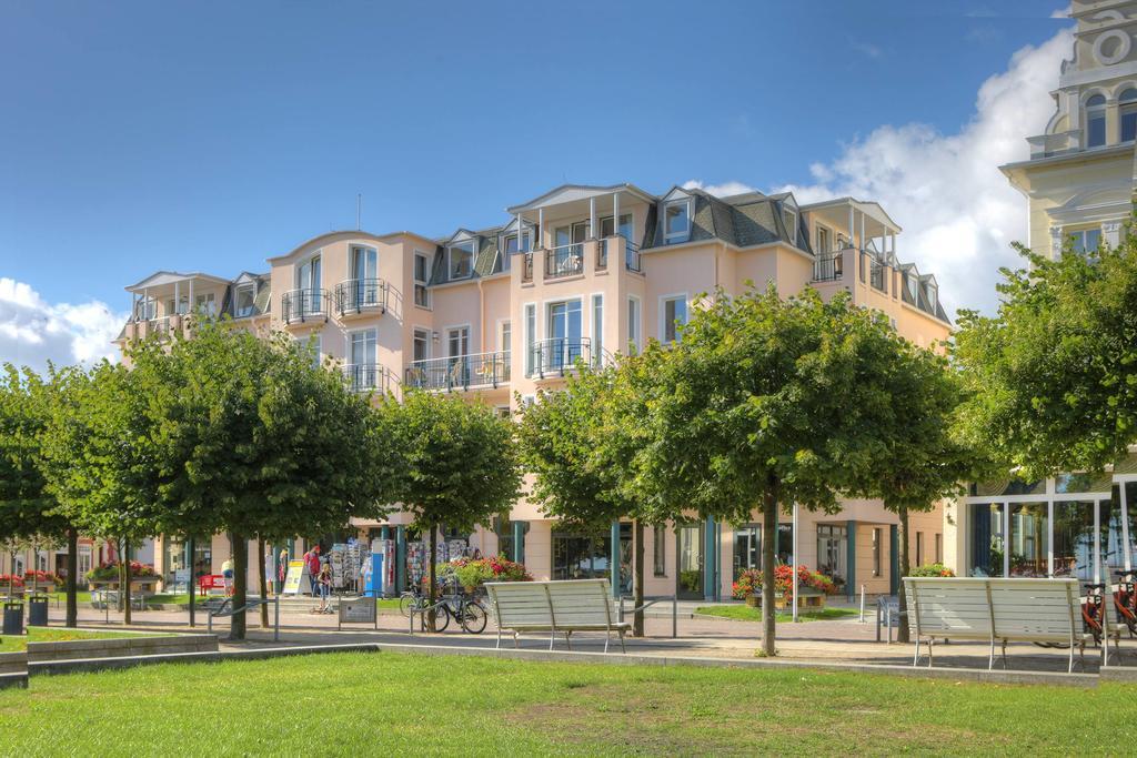 Seetelhotel Ostseeresidenz Ahlbeck Heringsdorf  Kültér fotó
