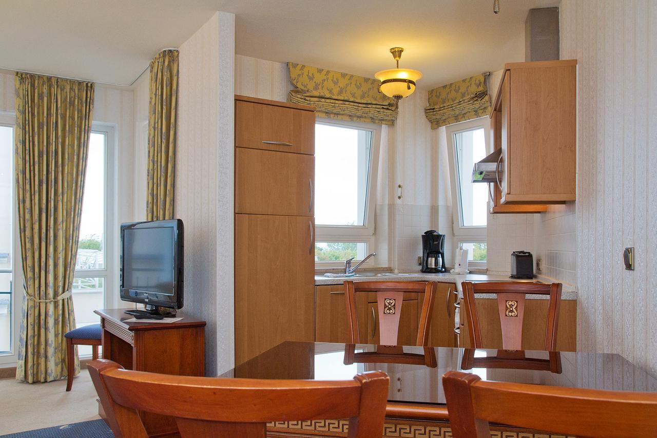 Seetelhotel Ostseeresidenz Ahlbeck Heringsdorf  Kültér fotó